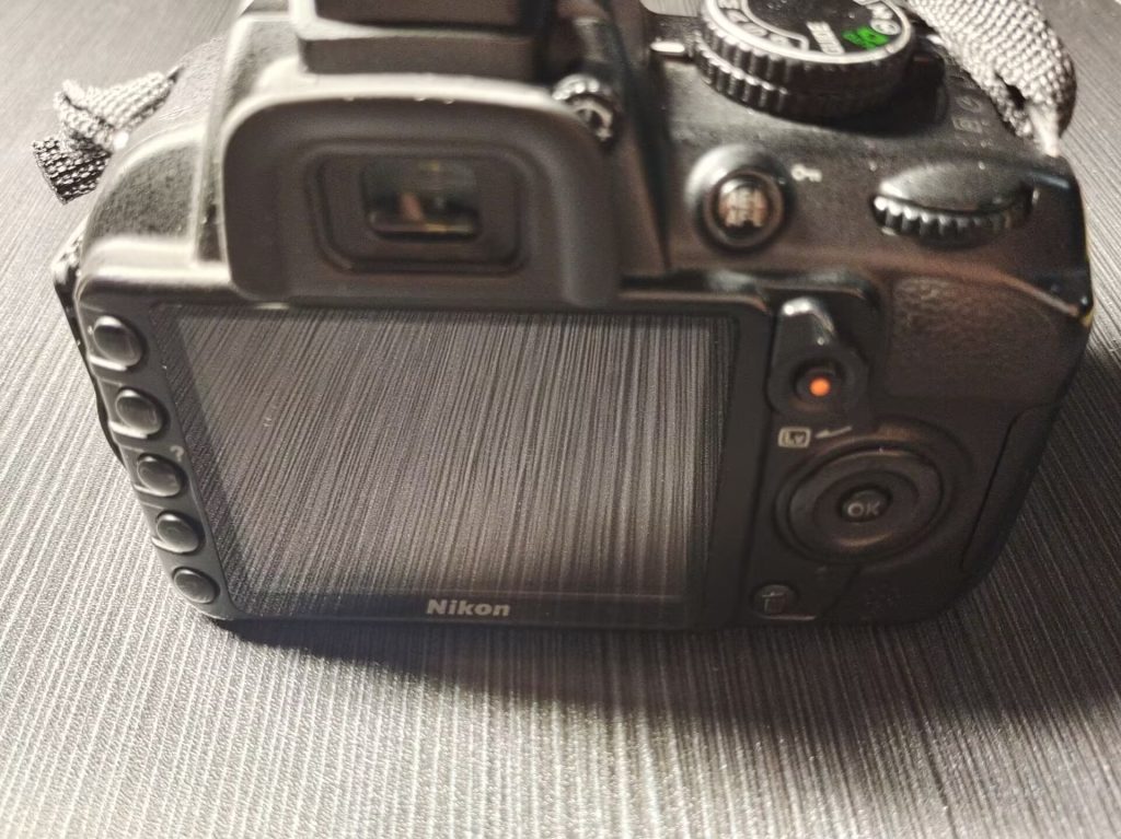 尼康D3100